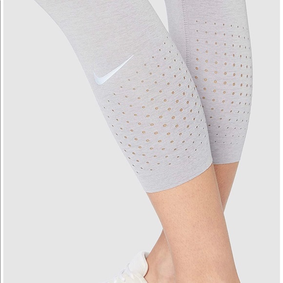 Nike Epic Lux Running Tight Fit Crop Leggings XS - Picture 4 of 14